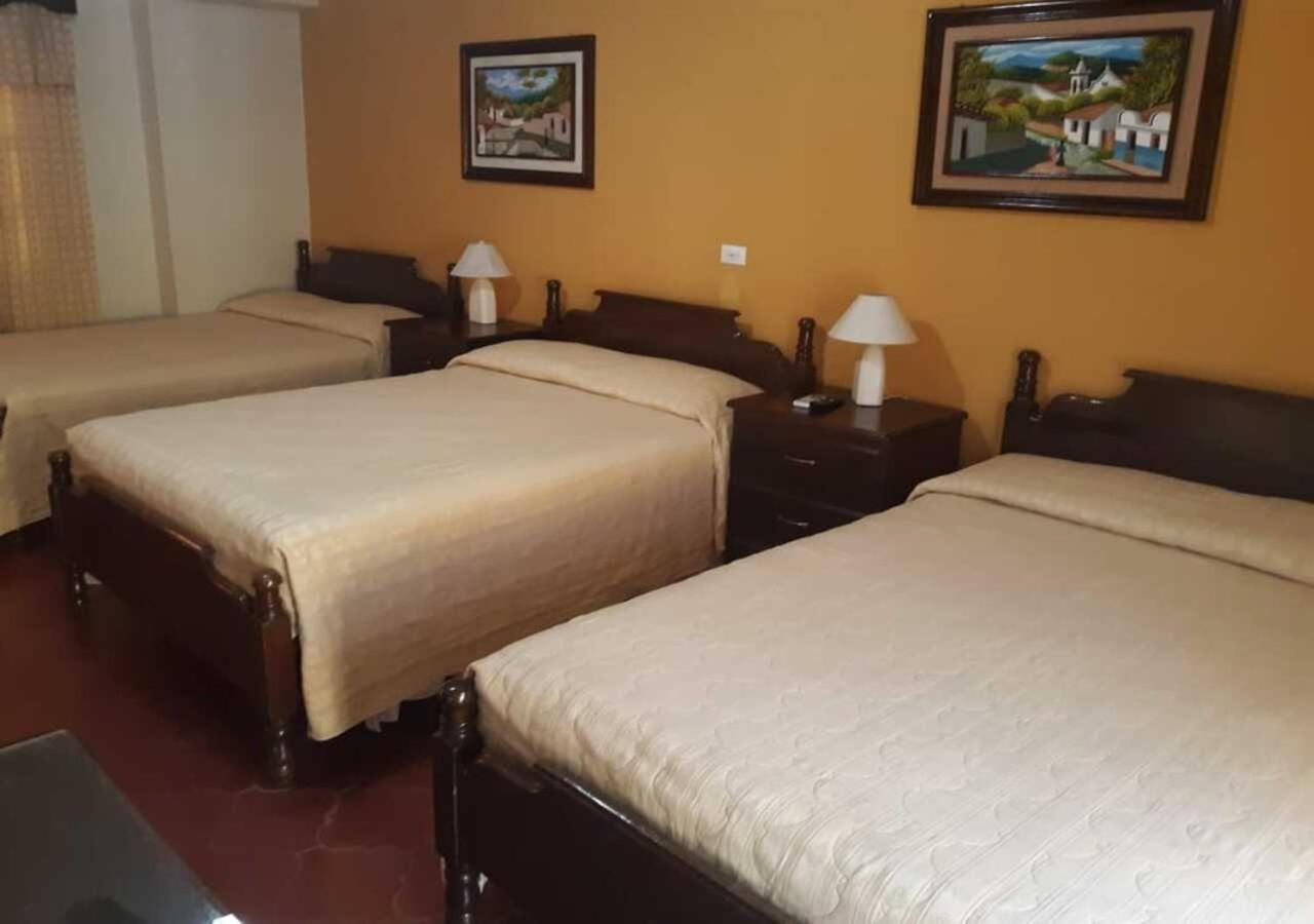 Hotel Acropolis Maya Copan Exterior photo