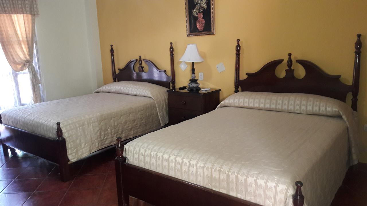 Hotel Acropolis Maya Copan Exterior photo